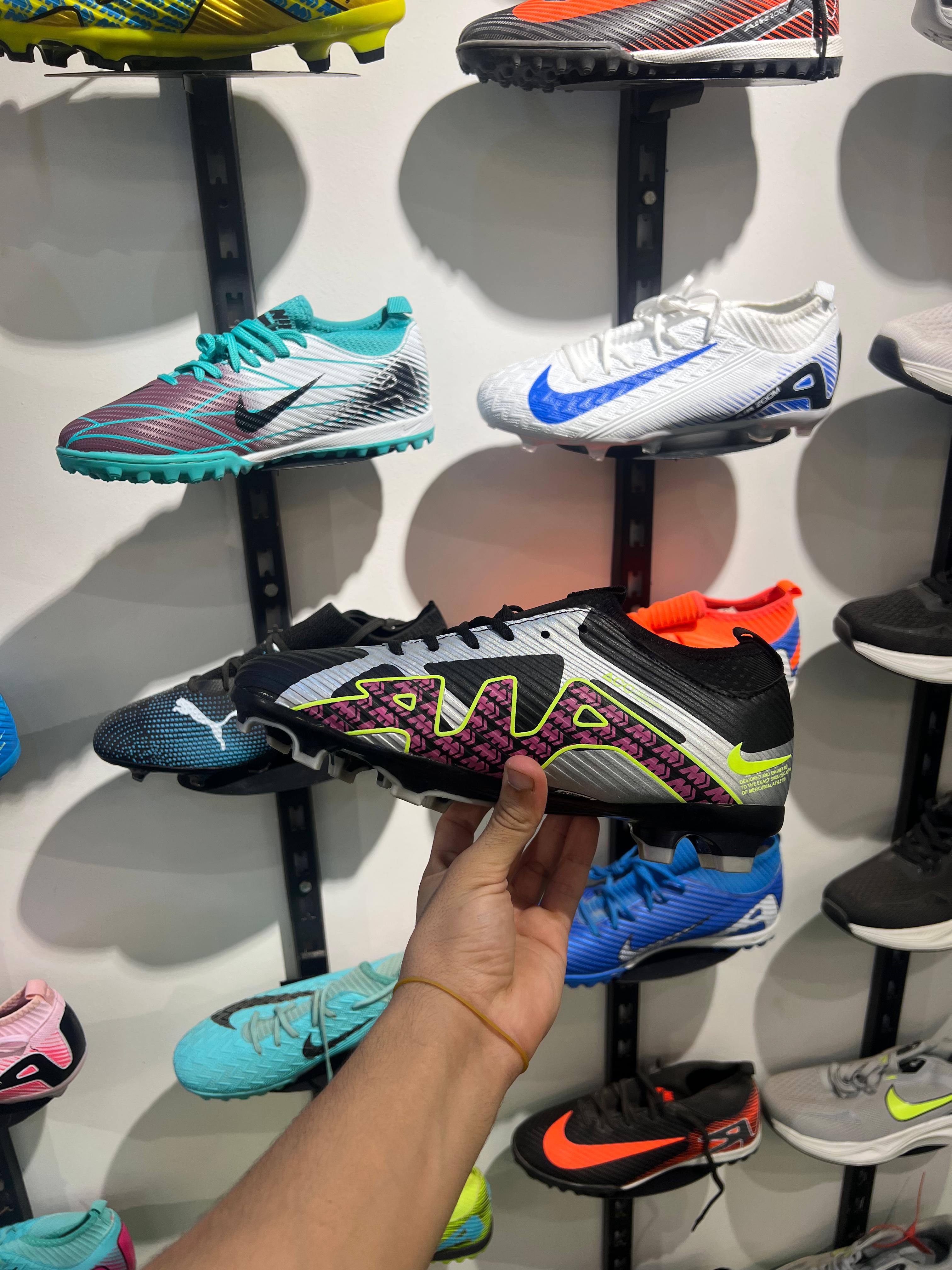 استارز اير زوم اسود thumbnail