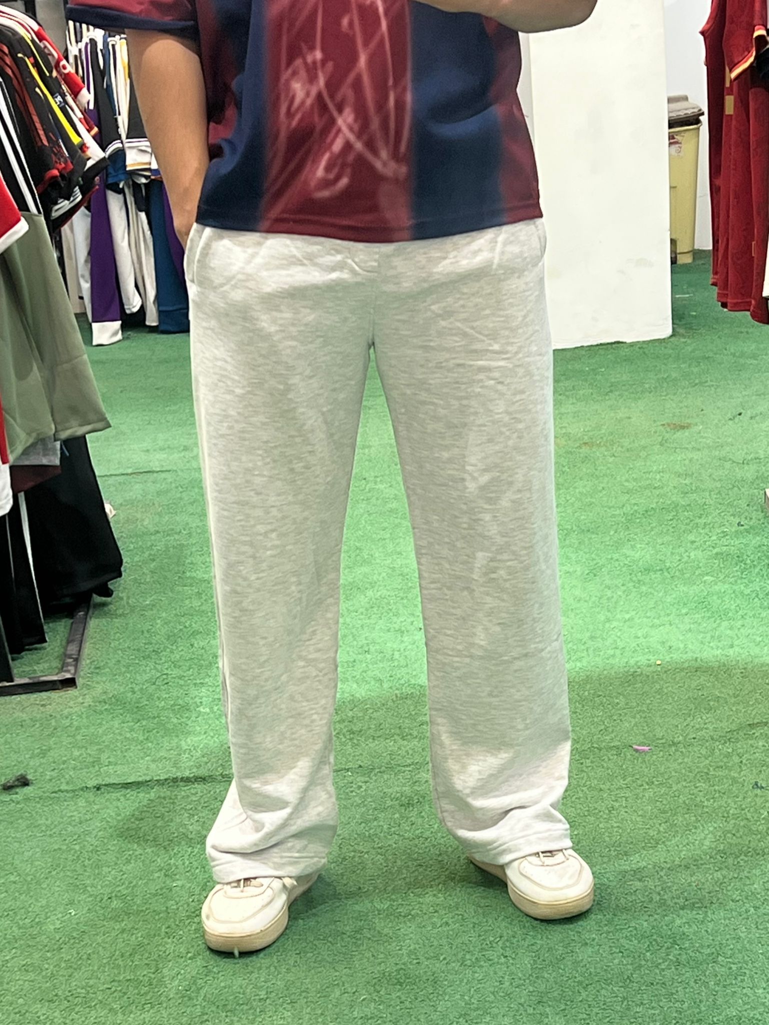 سويت بانس رمادي فاتح thumbnail