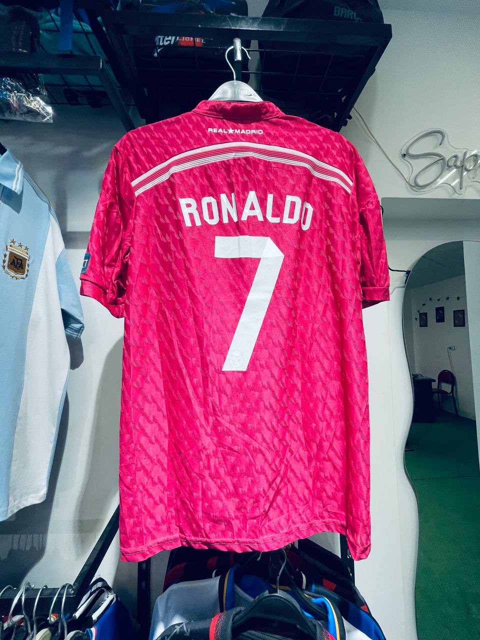 تيشيرت ريال مدريد بينك 2013 thumbnail