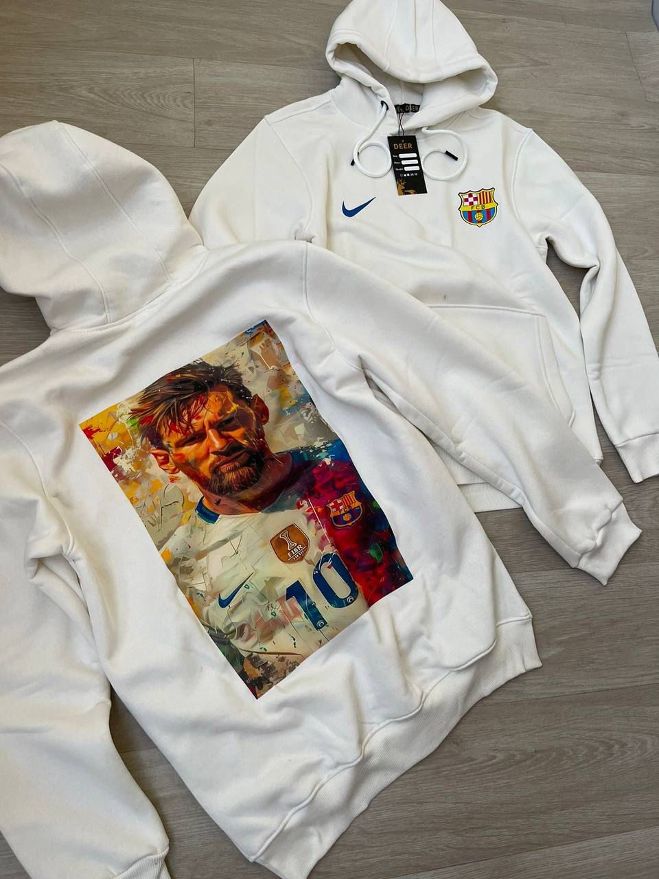 هودي ميسي ابيض