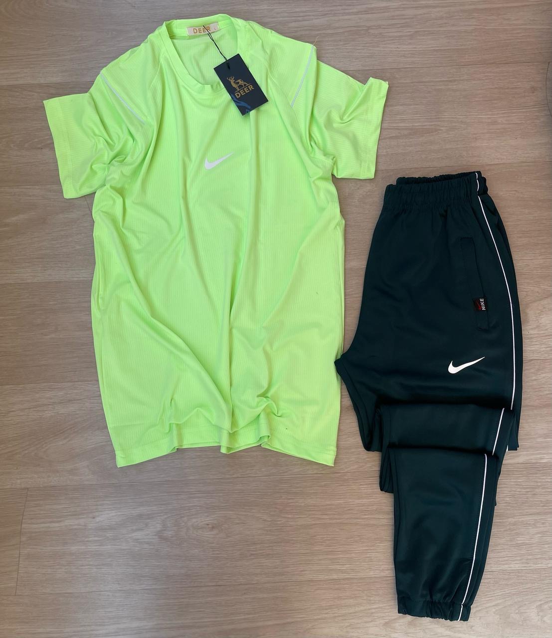 ترينج nike لموني
