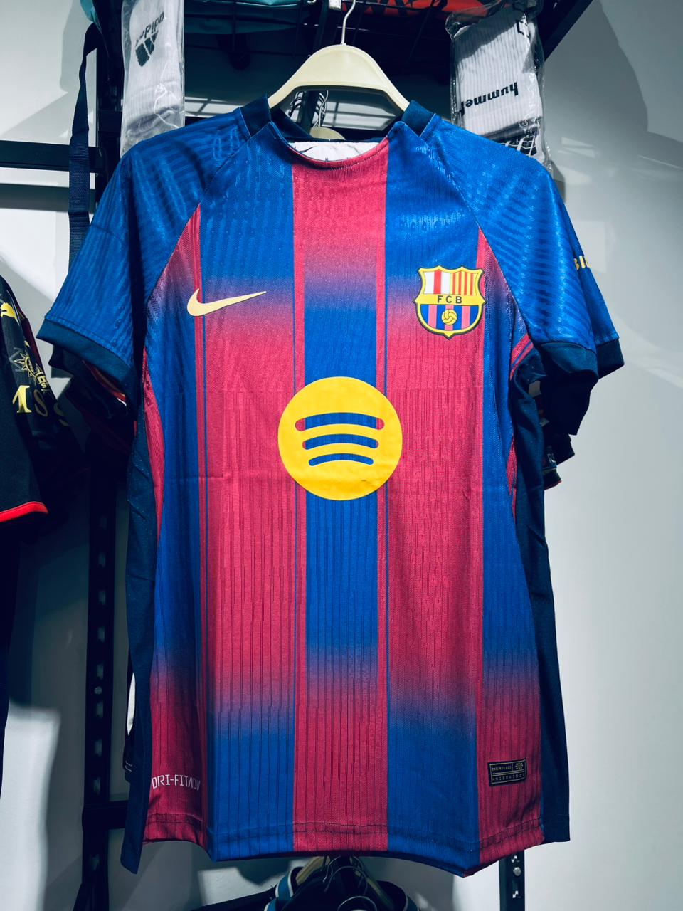 برشلونه أساسي 2026