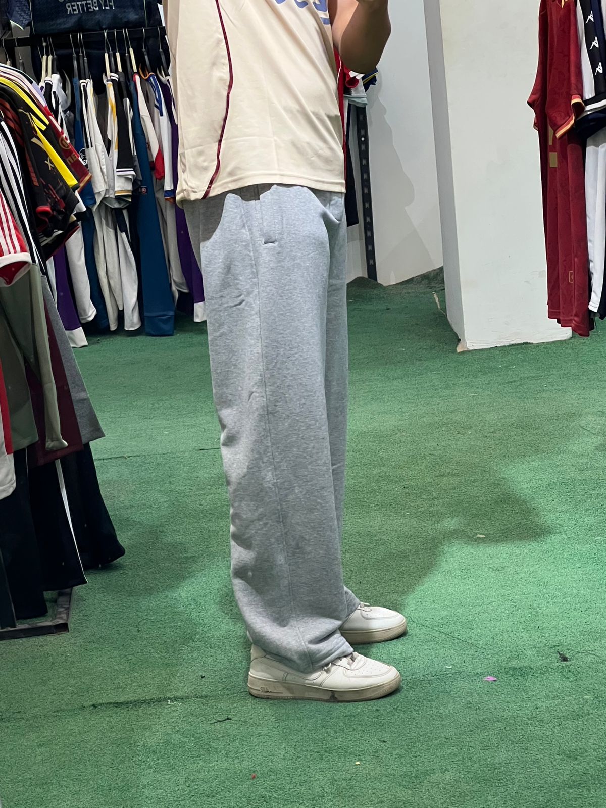 سويت بانس رمادي غامق thumbnail