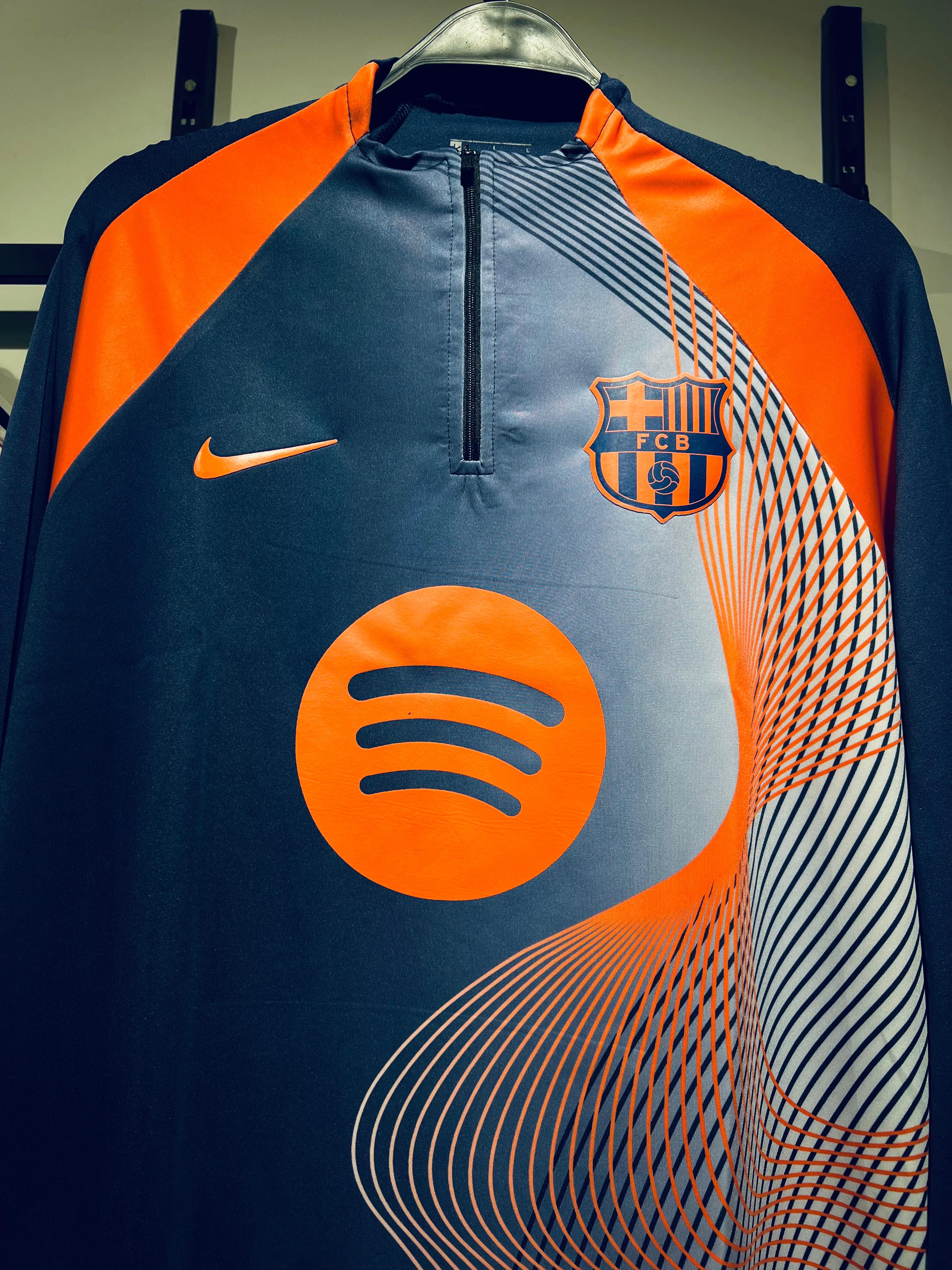 تراك برشلونه تخيلي 2 thumbnail