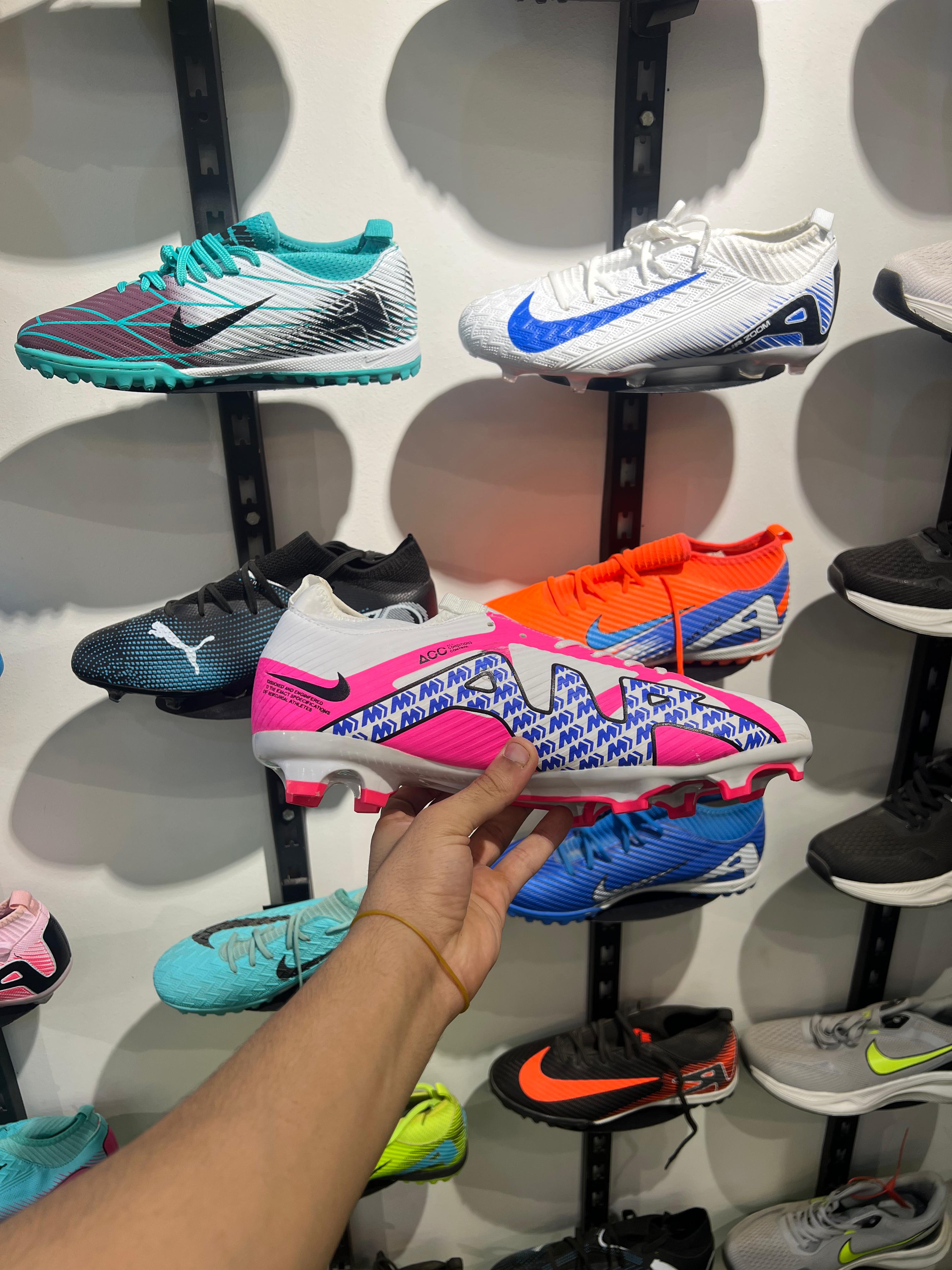 استارز اير زوم بمبي في ابيض thumbnail