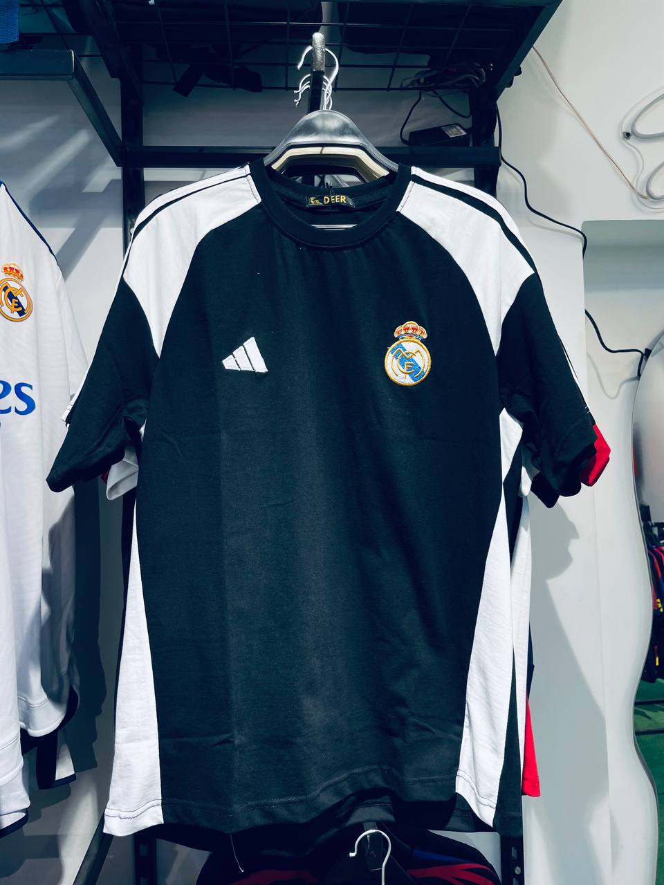 Real Madrid Classic Cotton - ريال مدريد كلاسيك قطن thumbnail