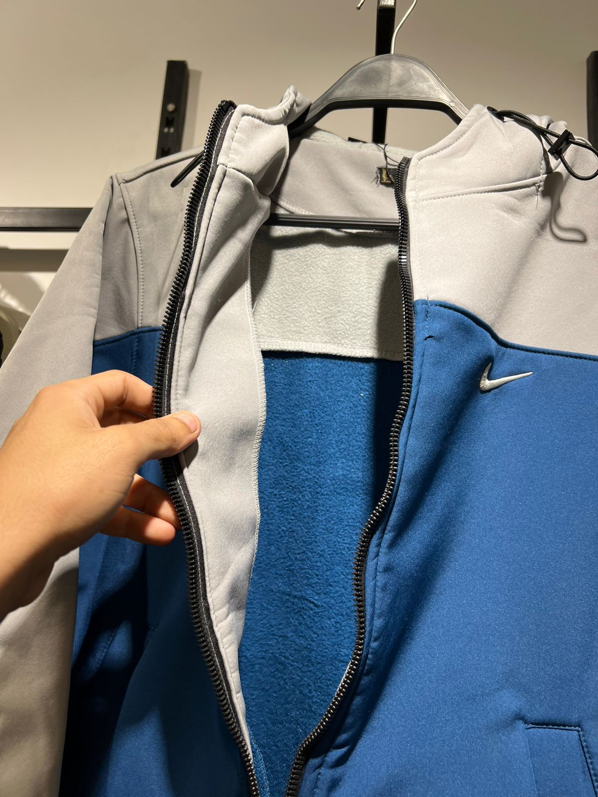 جاكت وتر بروف نايك مبطن ازرق thumbnail