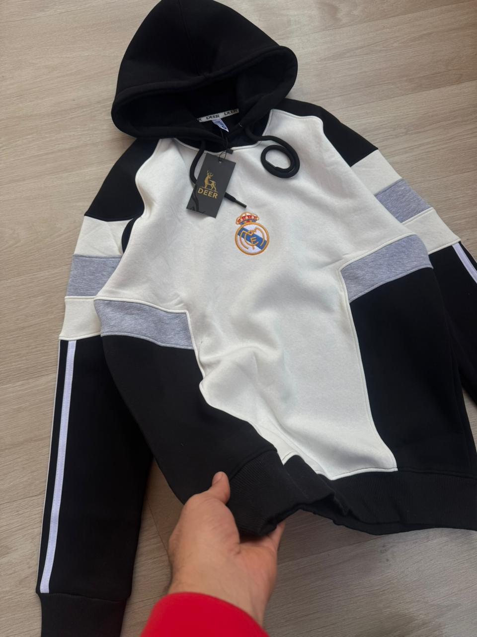 هودي ريال thumbnail