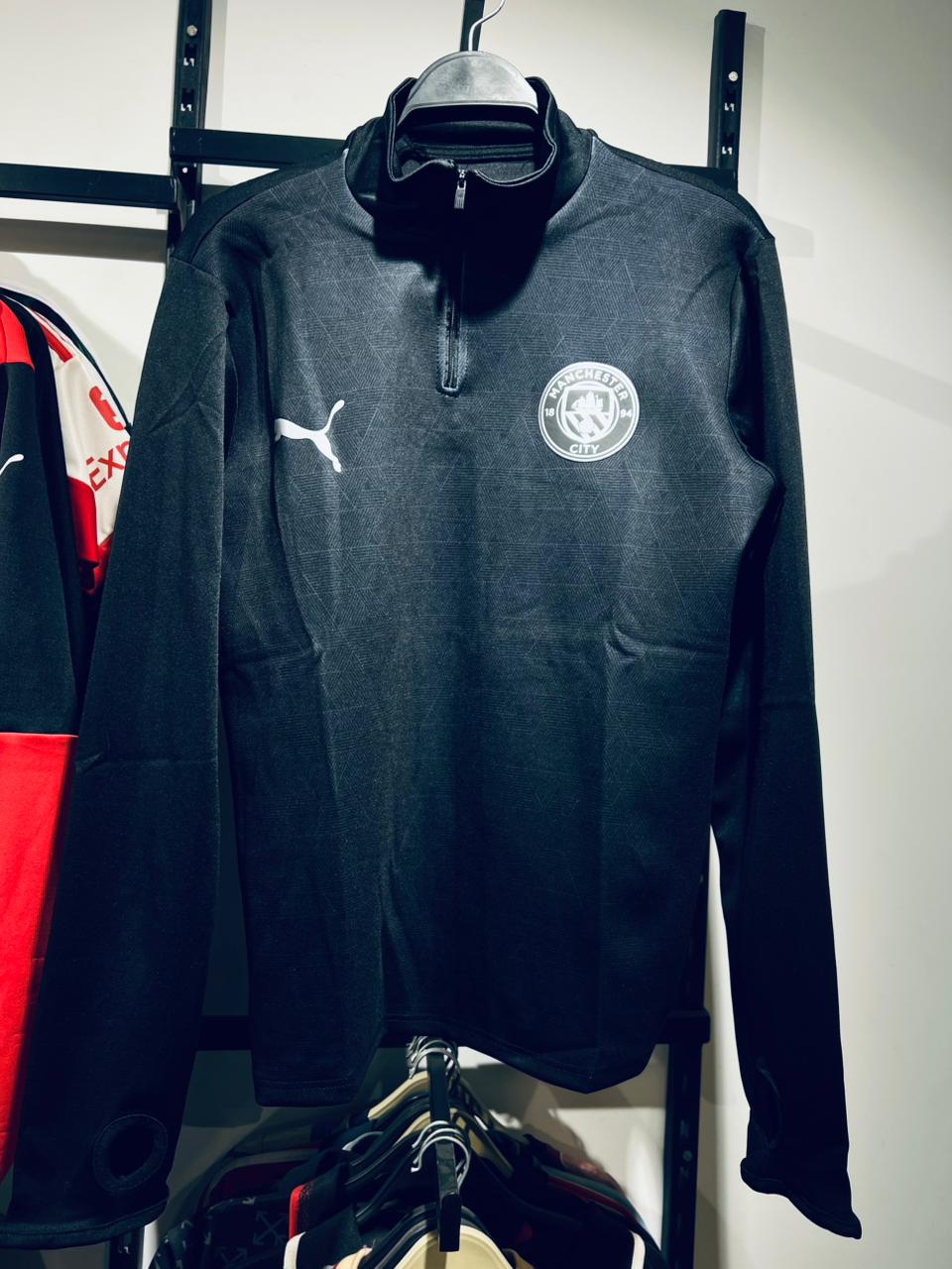 تراك سيتي اسود