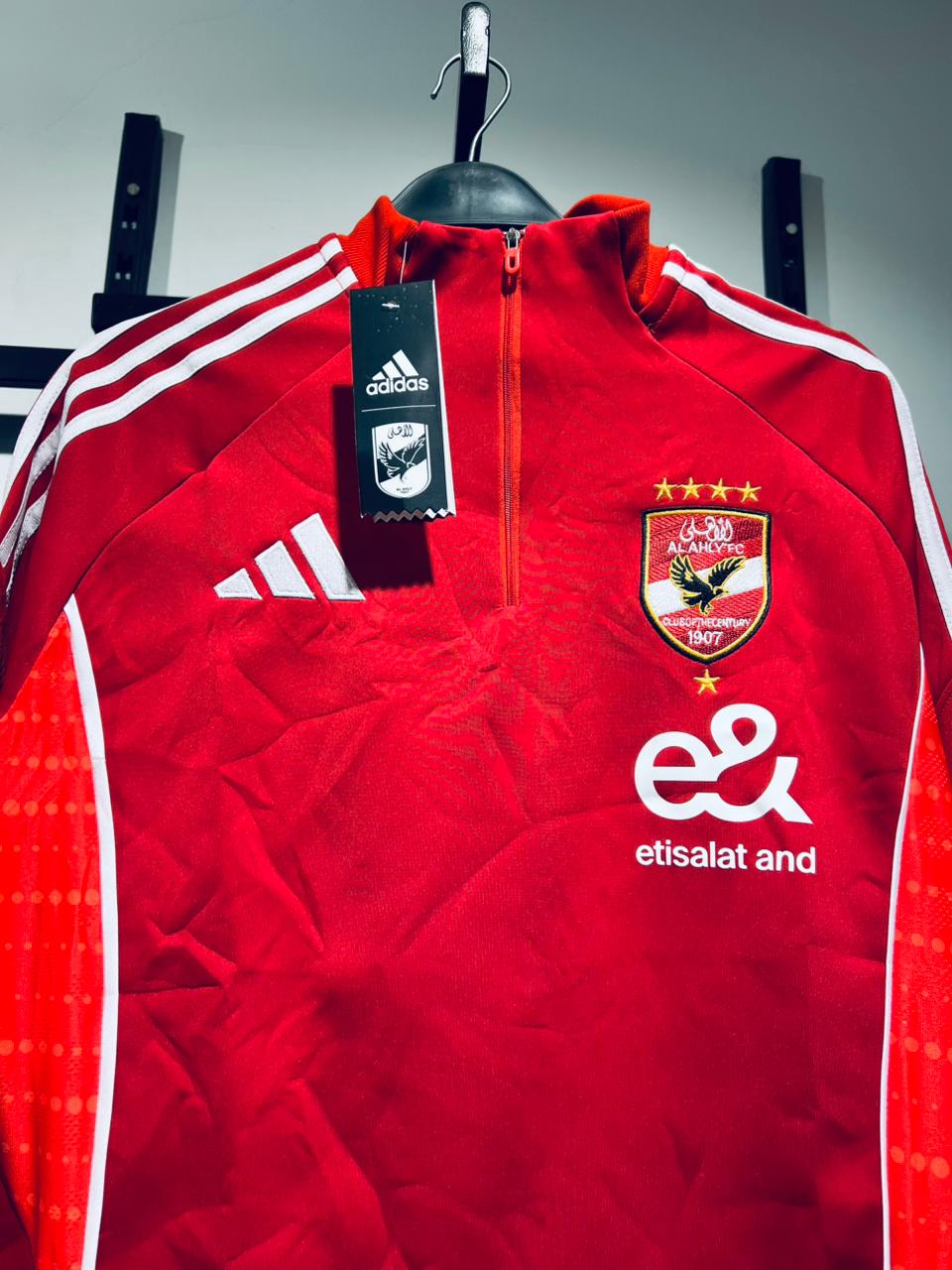 تراك اهلي احمر جديد thumbnail