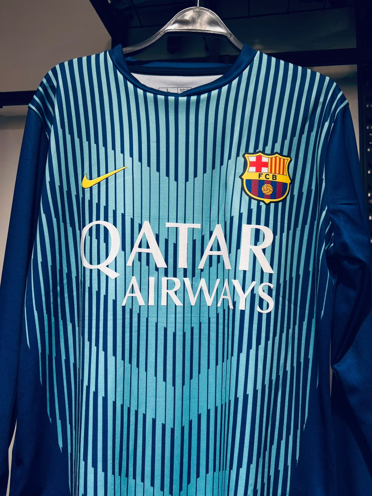 تيشيرت برشلونه موسم ٢٠١٤/٢٠١٥ thumbnail